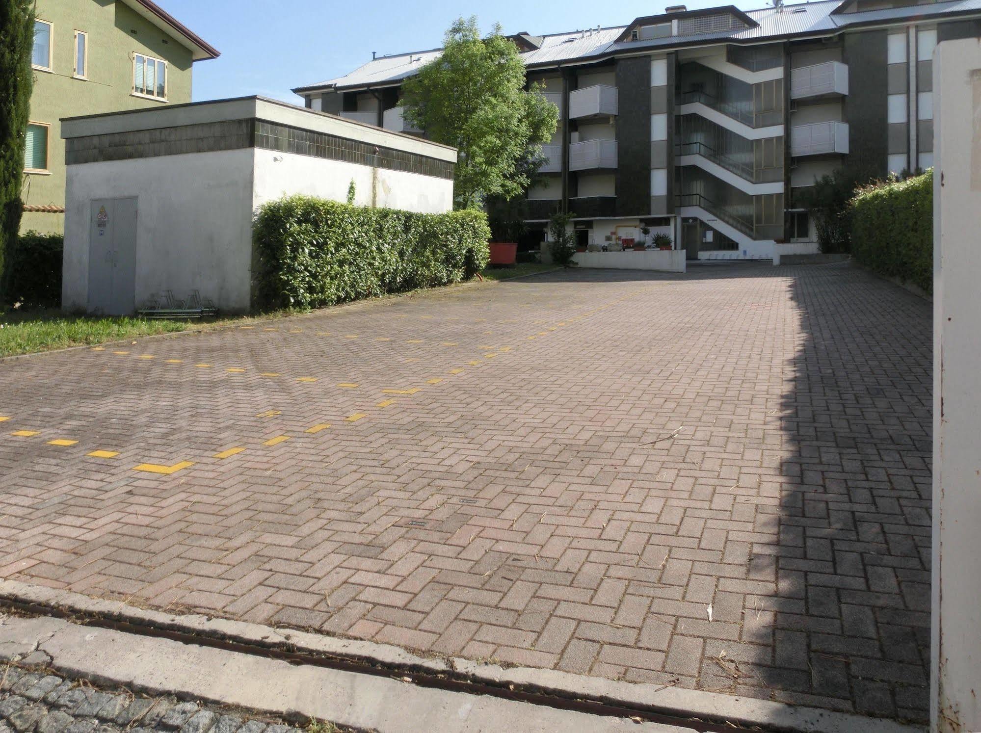 Casa Marina Διαμέρισμα Λινιάνο Σαμπιαντόρο Εξωτερικό φωτογραφία